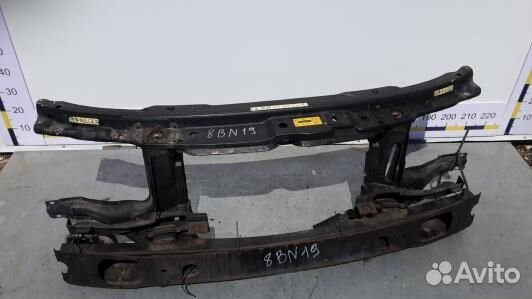 Передняя панель крепления облицовки (телевизор) la