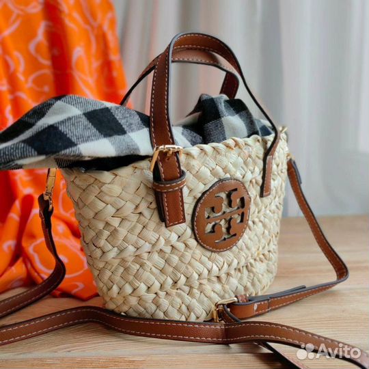Женская плетеная пляжная сумка Loewe