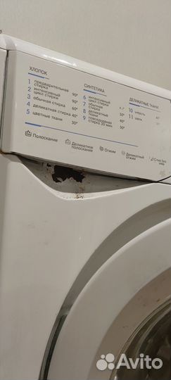 Стиральная машина бу Indesit wiun100