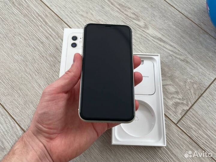 iPhone 11, 128 ГБ