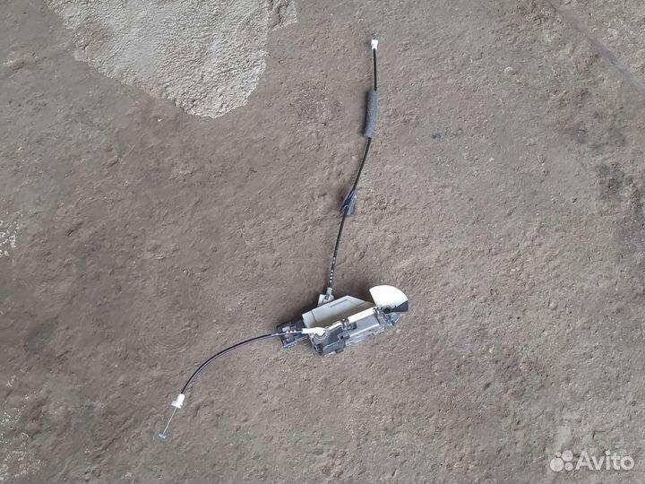 Замок передний левой двери Peugeot 308