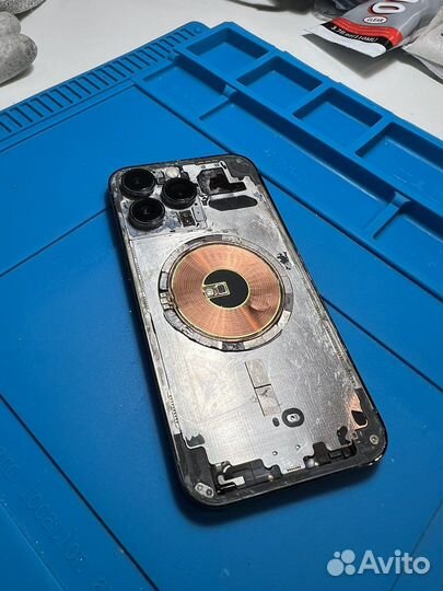 Замена заднего стекла iPhone, Задних крышек