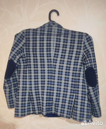 Полноценный школьный костюм на мальчика 146