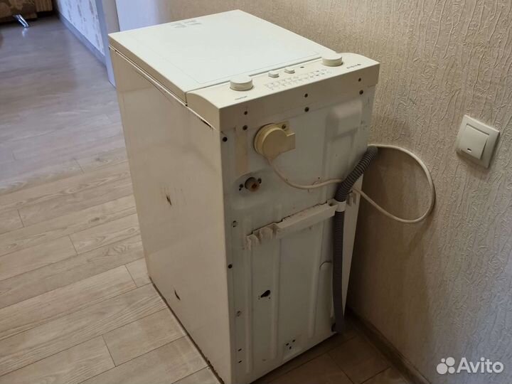 Стиральная машина на запчасти indesit