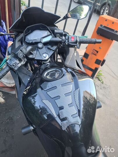 Kawasaki ninja 300