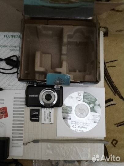 Цифровая фотокамера fujifilm finepix JV110