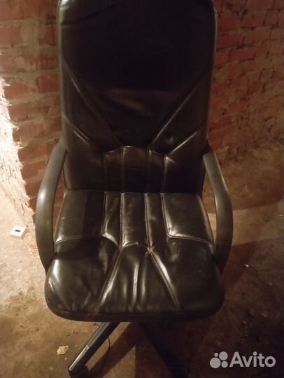 Компьютерное кресло