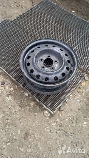 Диски штампованные r15 KIA