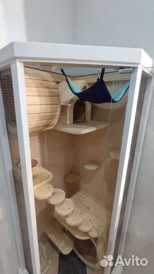 Б/У Угловая клетка витрина для шиншил, белки, дегу