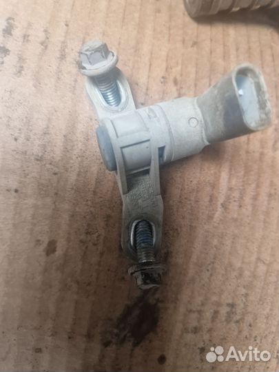 Датчик коленвала ford mustang 6 2.3 turbo