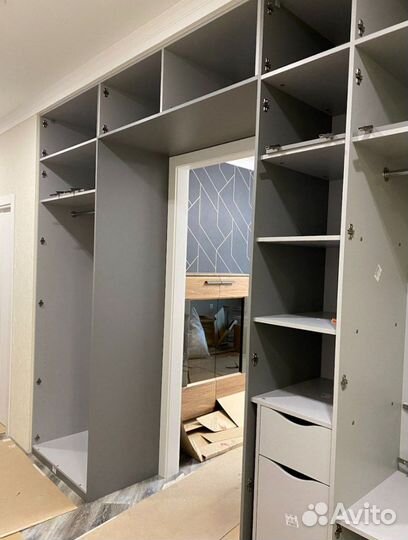 Шкаф стенка в гардеробную