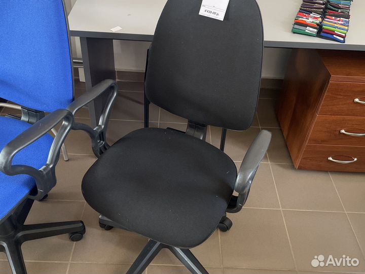 Компьютерное кресло