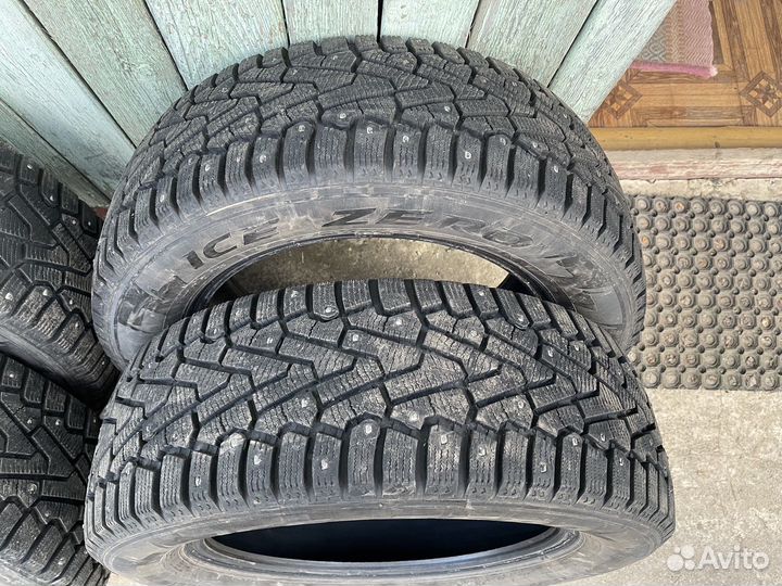 Pirelli Ice Zero 225/60 R17 103T
