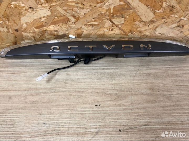 Накладка двери багажника Ssangyong Actyon