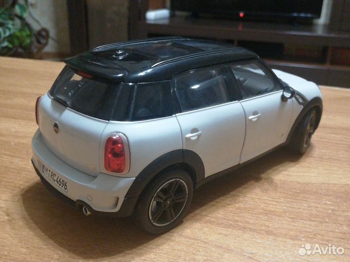 Модели автомобилей 1 18