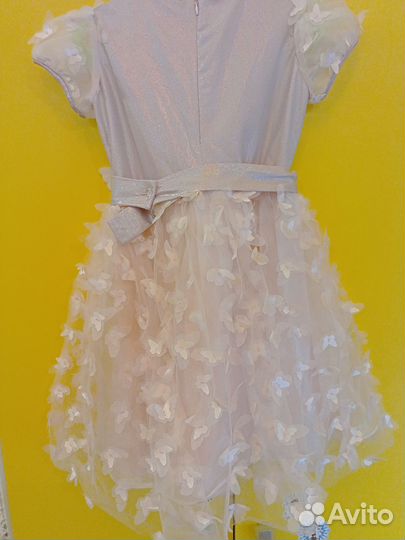 Детское нарядное платье 122