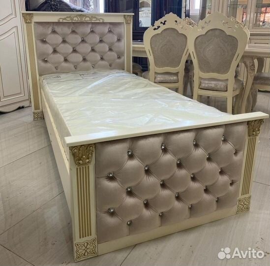 Кровать односпальная