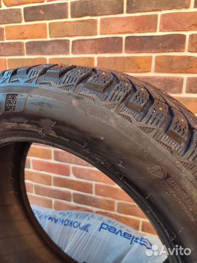 Michelin X-Ice North 4 235/55 R18 104