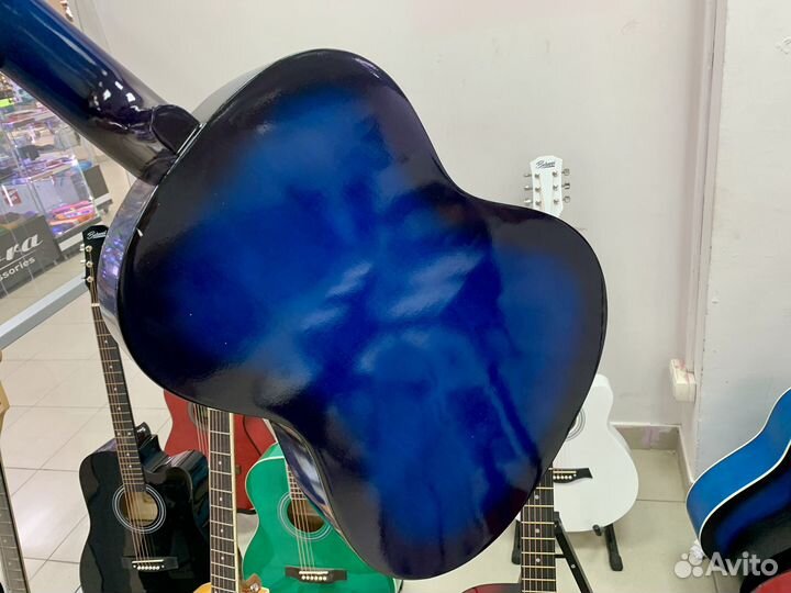 Классическая гитара шестиструнная