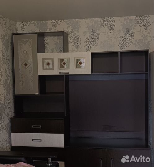 Стенка в гостиную бу