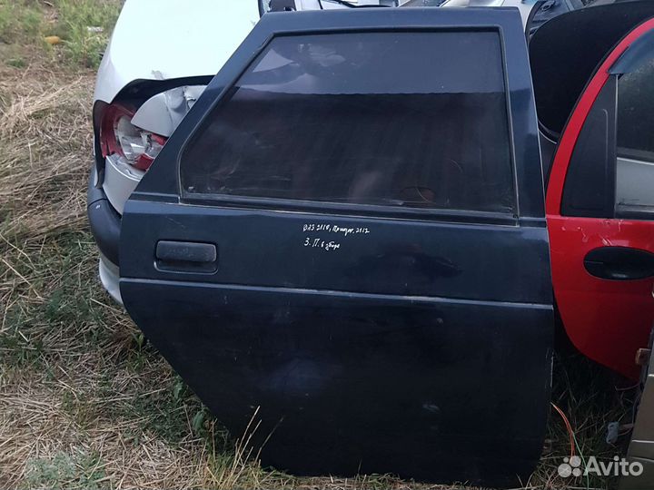 Задняя правая дверь ваз 2110 2112 приора