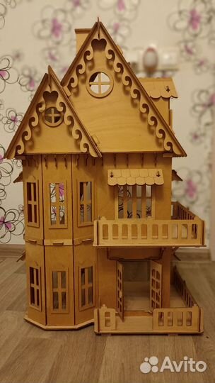 Домик кукольный