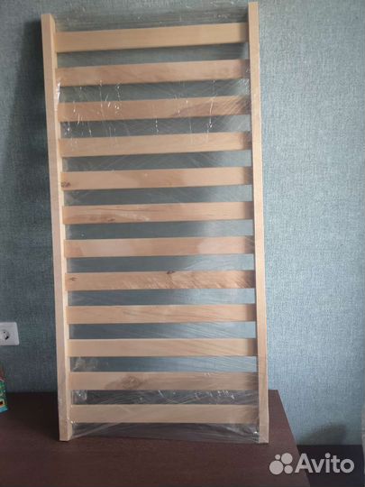 Детская кроватка с матрасом