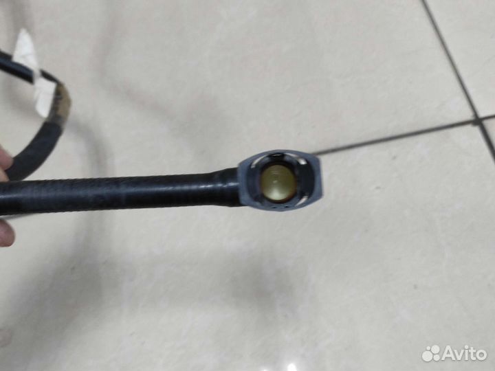 Трубка вентиляционная Chrysler 300 C