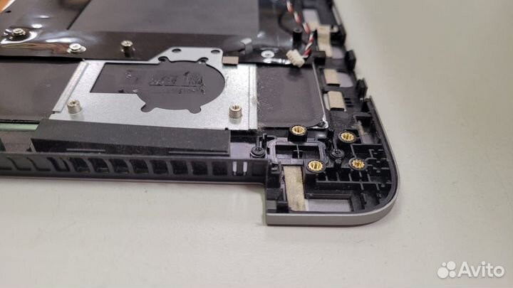 Топкейс ноутбука Asus K501U