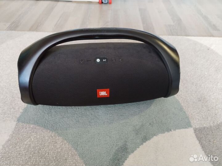 Колонка jbl boombox