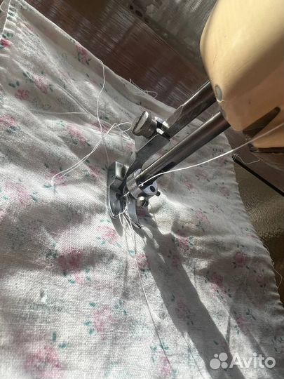 Продам швейную машину Altenburg