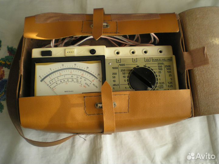 Электроизмерительные приборы: Ц4342-М1; Ц4317М