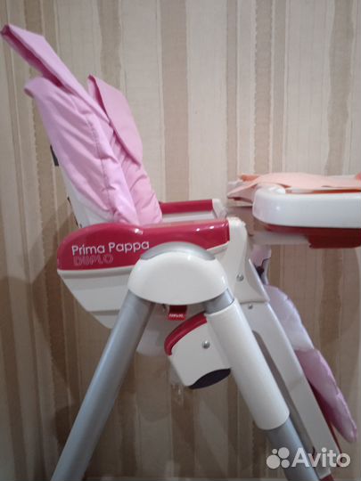 Детский стульчик для кормления