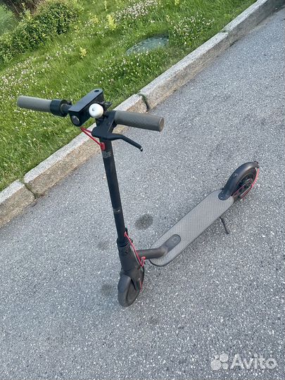 Электросамокат xiaomi m365