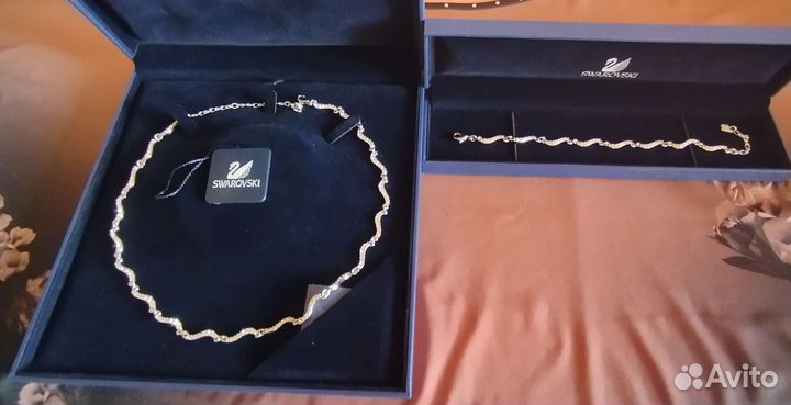 Колье и браслет Swarovski комплект