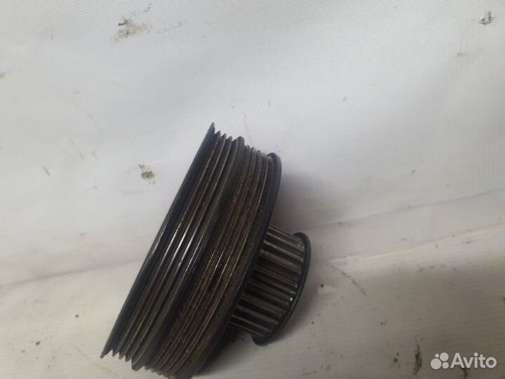 Шкиф коленвала Volkswagen Passat B5 седан 2000