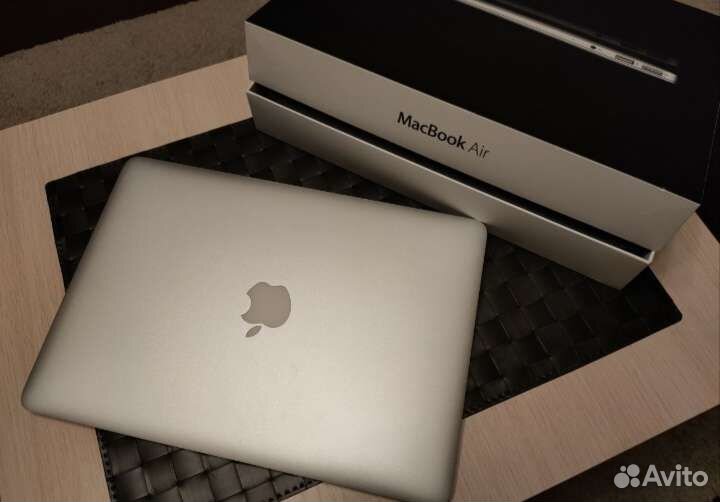 Apple macbook air A1369 i7