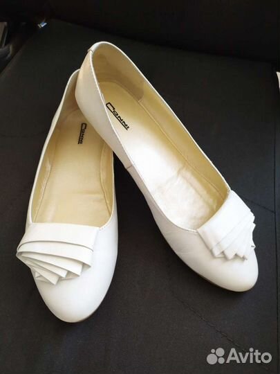 Балетки новые
