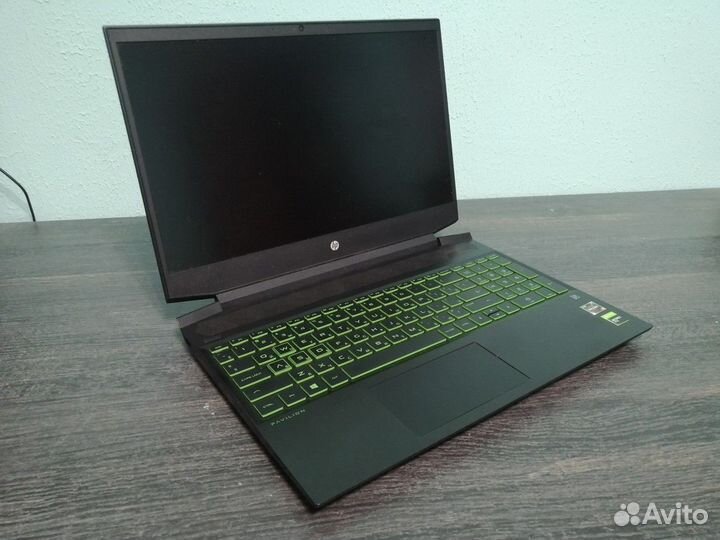 HP Pavilion Gaming 15-EC0044UR