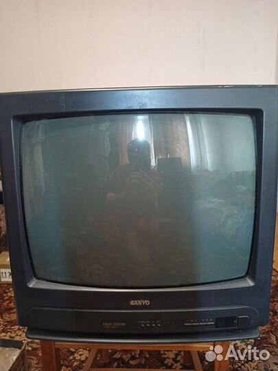 Телевизор
