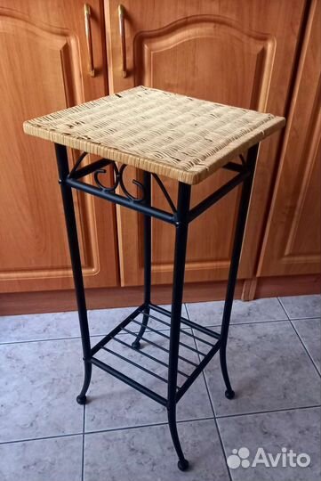 Консоль, этажерка, подставка Ковка+плетеная лоза