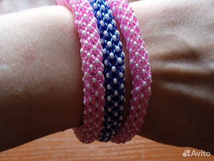Браслет из бисера