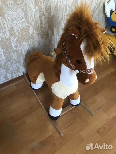 Лошадь качалка