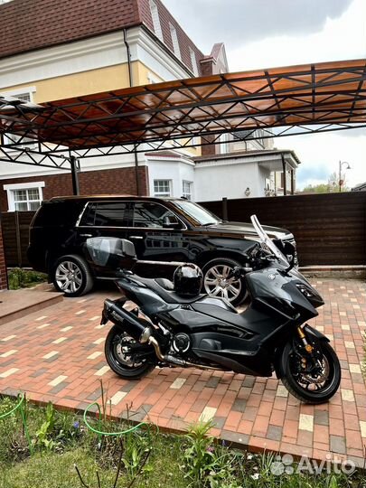 Yamaha T Max Tech Akrapovic