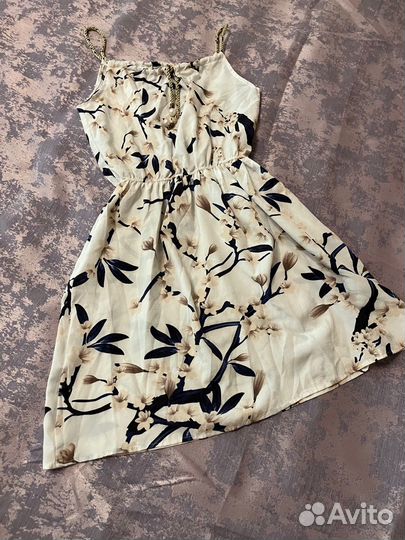 Платье легкое повседневное