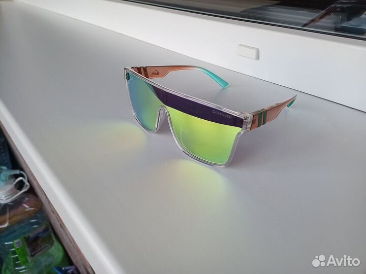 Солнцезащитные очки новые