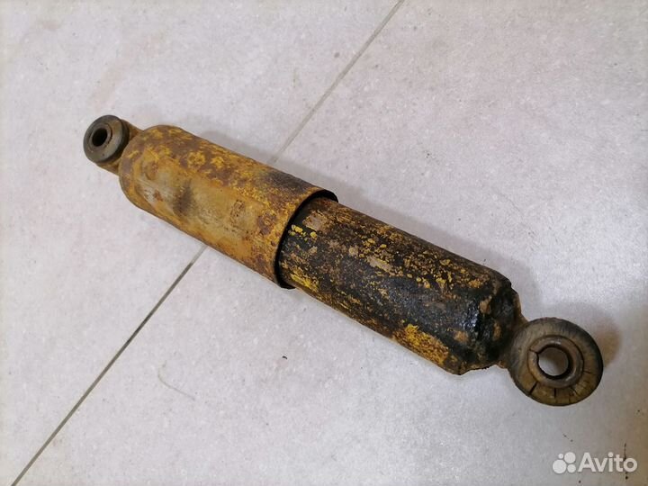Амортизатор перед.прав.Chevrolet Blazer 4.3 1993