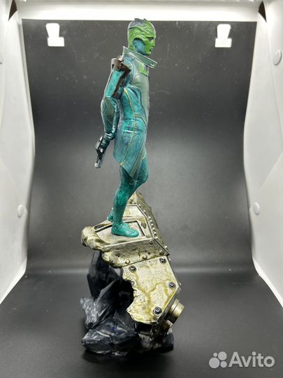 Фигурка Тэйн Криос Масс Эффект