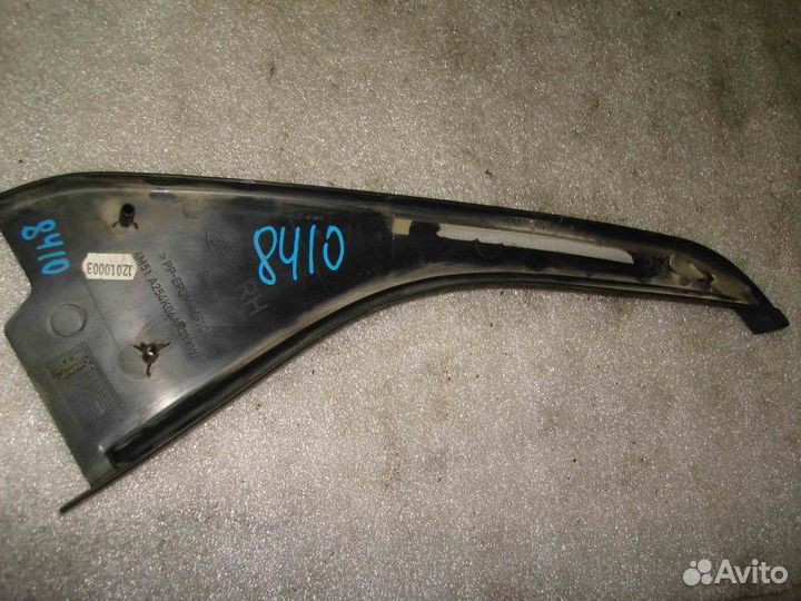 Накладка Ford Focus II 2005-2008