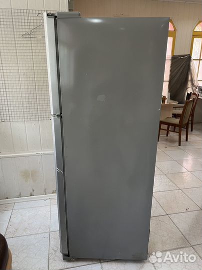 Холодильник